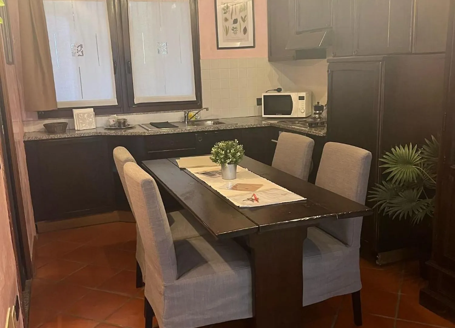 公寓 Monolocale Elvira Abbadesse Guest House 米兰