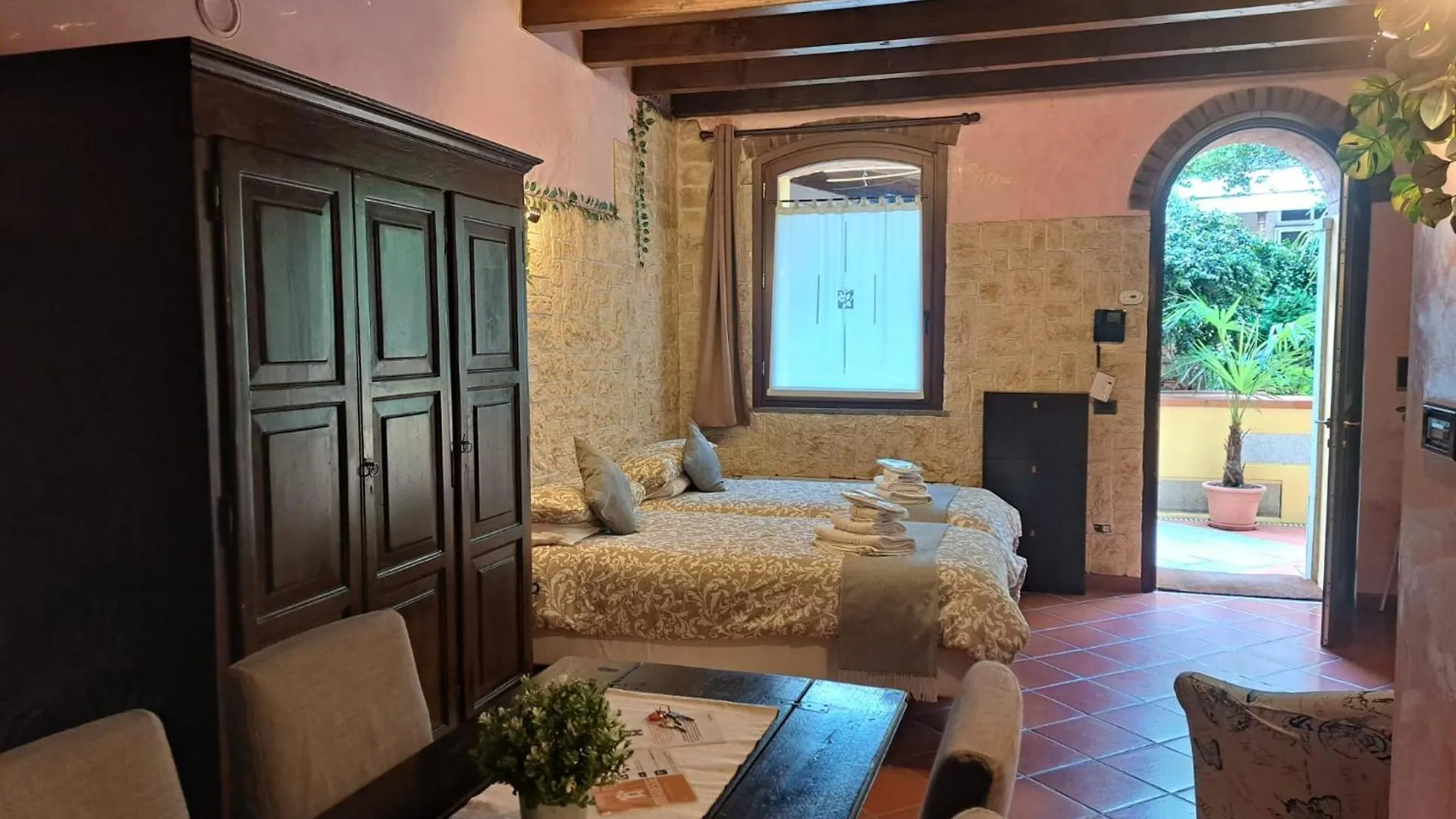 Monolocale Elvira Abbadesse Guest House location